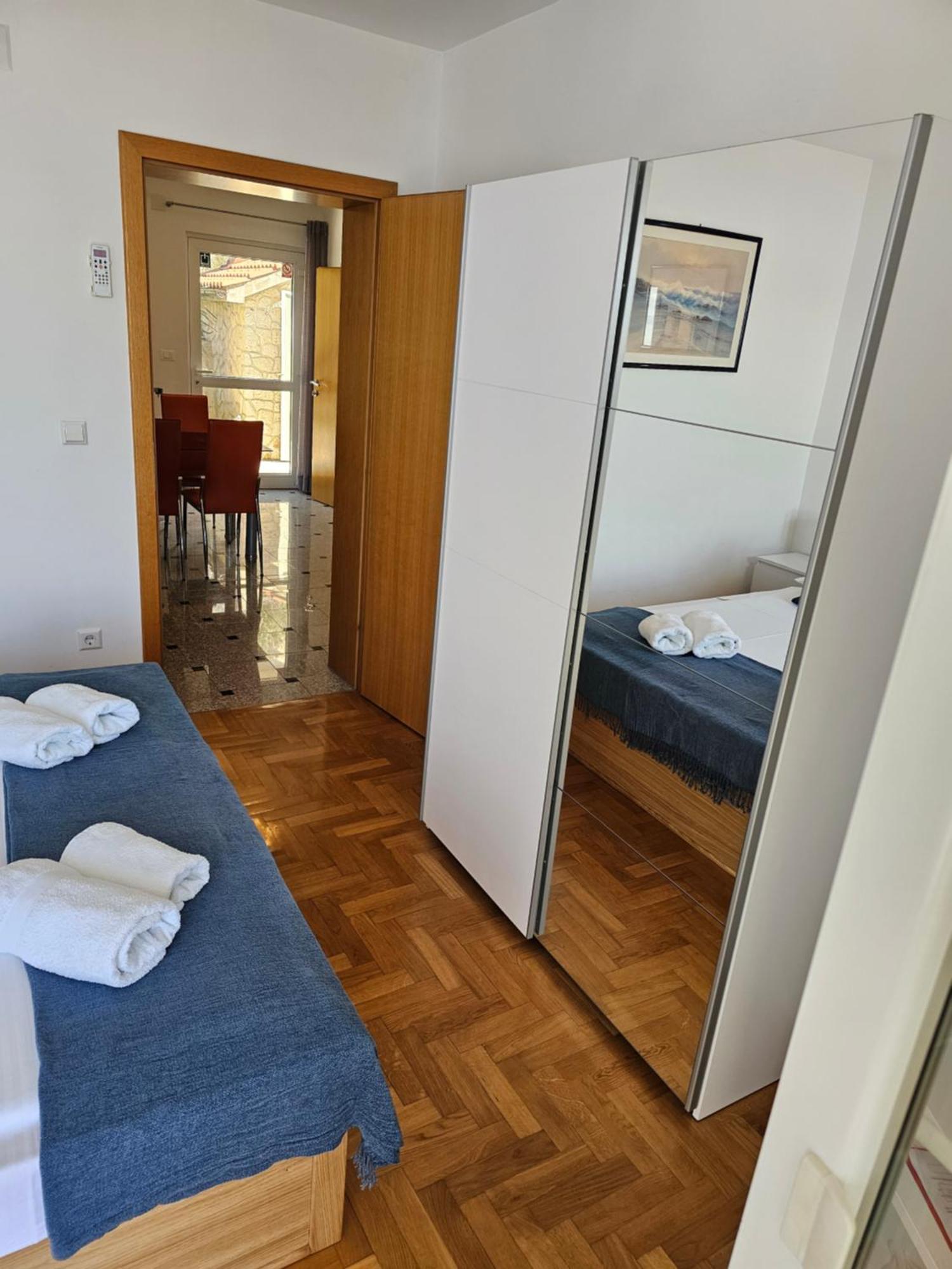 Apartments Lidija Свети-Юрай Экстерьер фото
