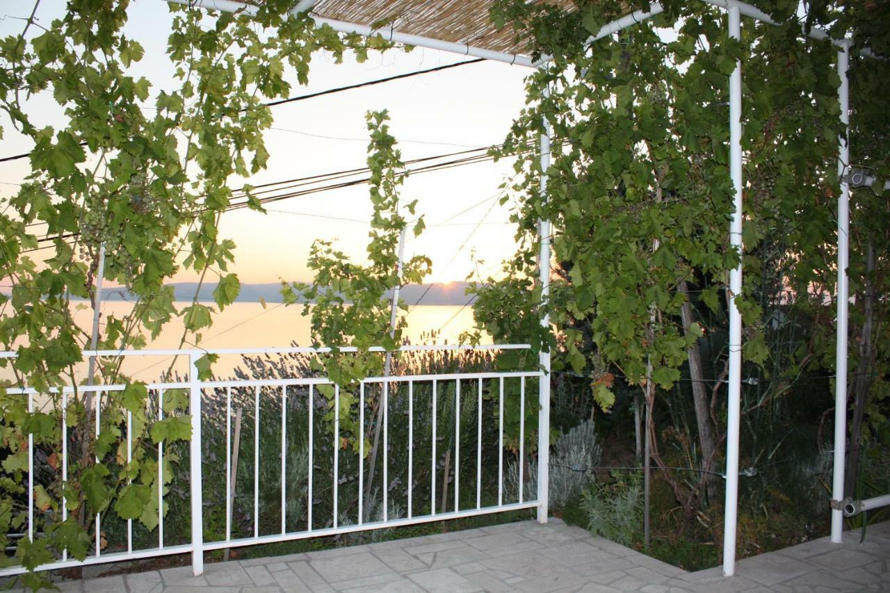 Apartments Lidija Свети-Юрай Экстерьер фото