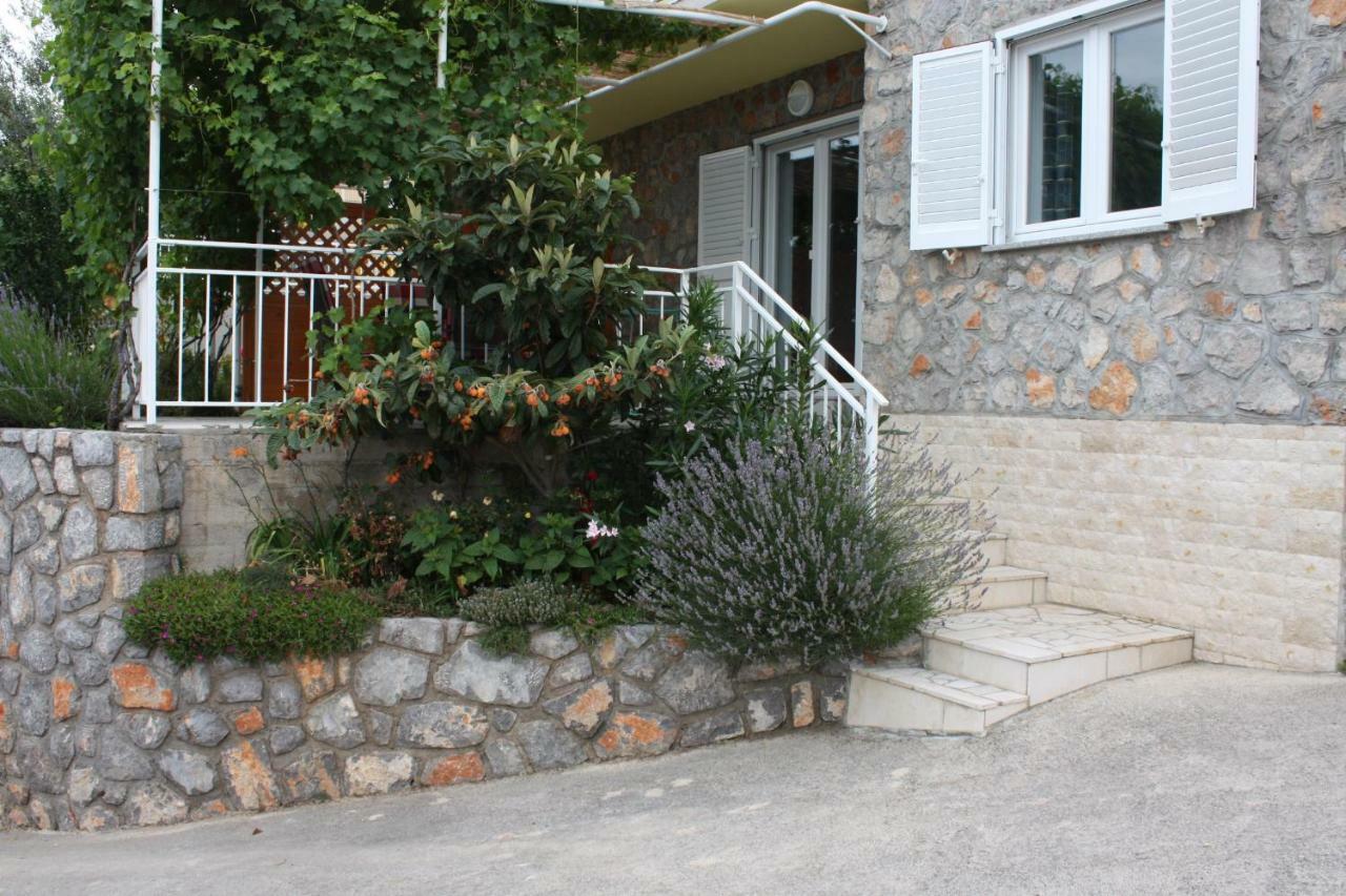 Apartments Lidija Свети-Юрай Экстерьер фото